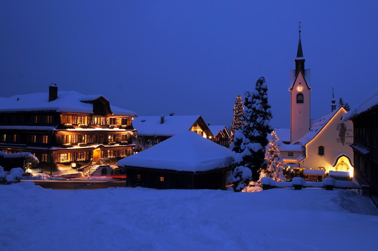 Hirschen - Fine Hotel, Restaurant & Spa Шварценберг-им-Брегенцервальд Экстерьер фото